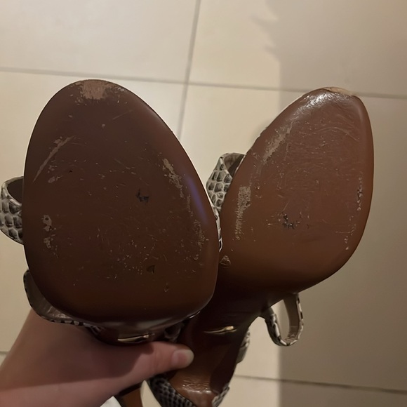 Diane von Furstenberg Snakeskin Chain Heels -size 9 - great used condition- 🤩 - Picture 8 of 14